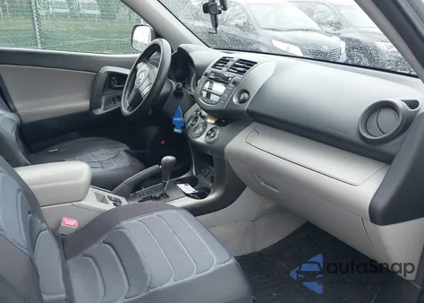 2011 Toyota Rav4 Limited z USA, uszkodzony, nr VIN JTMDF4DV9B5045814